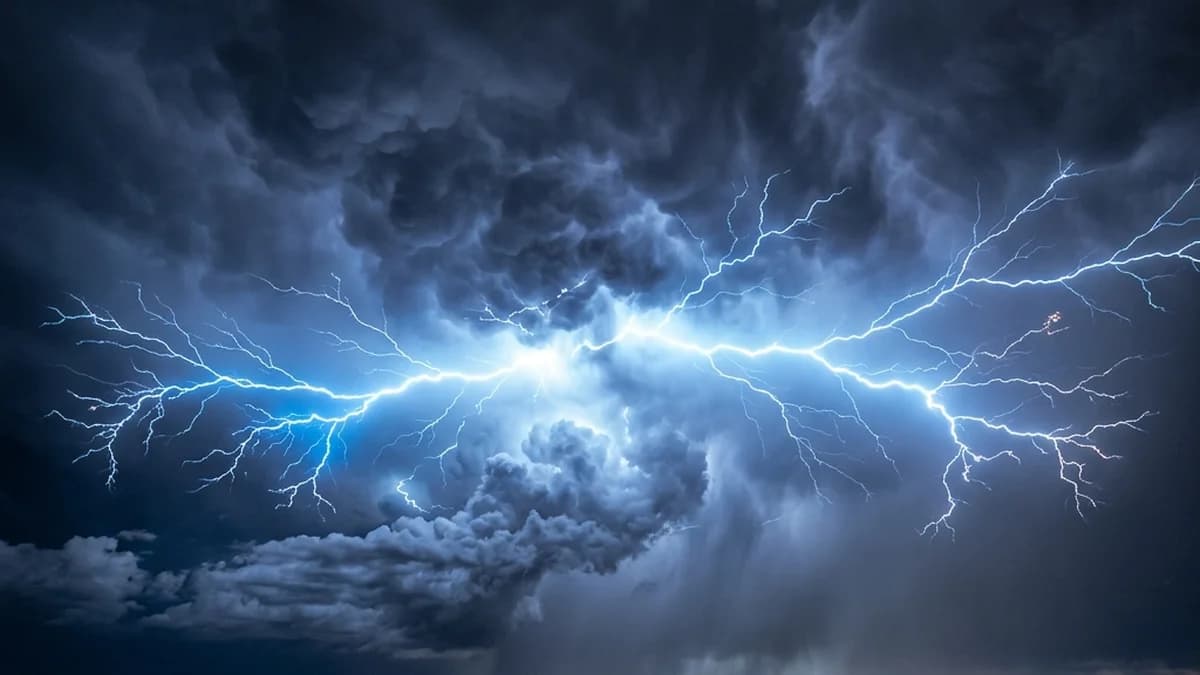 The World's Longest Lightning Bolt: The 830 km Megaflash